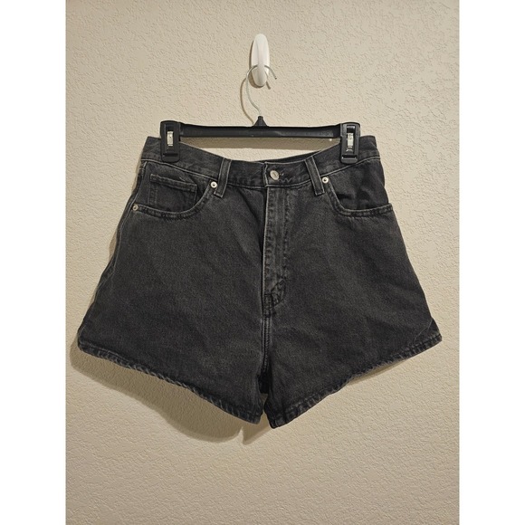 Levi's Pants - Levis High Waisted Mom Shorts Washed Black Denim Size 29 Vintage Style Grunge